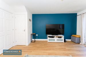 Sitting Room- click for photo gallery